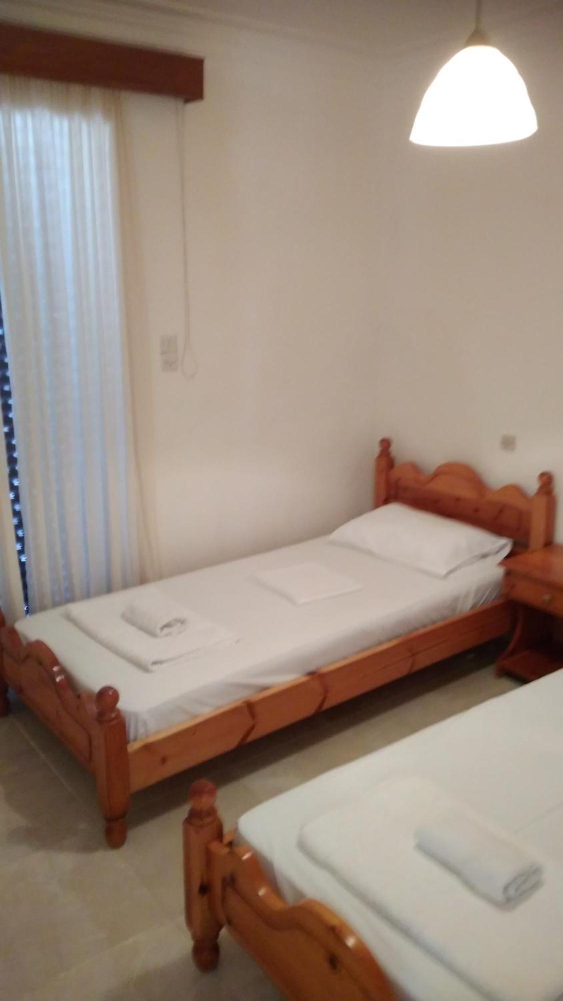 Mina Apartments Карпатос Екстериор снимка